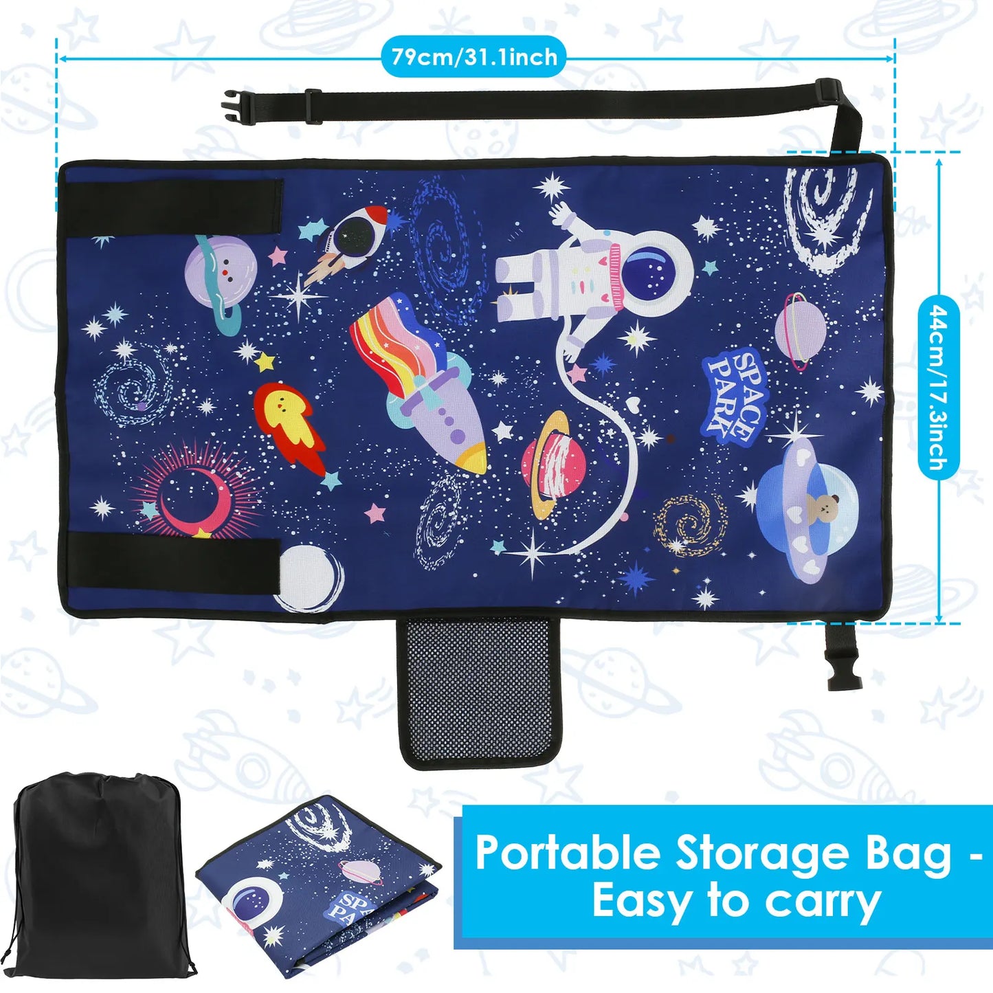 Lit de voyage pour enfant à utiliser en avion. Facile à installer entre deux sièges, ce lit pliable offre un espace sûr et confortable pour que votre bébé ou tout-petit puisse dormir pendant le vol. Léger, antidérapant et facile à nettoyer – idéal pour les familles qui voyagent en avion.